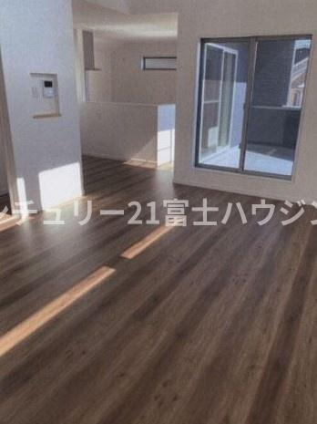 _ސ쌧sQ1ڂ̒ÈˌẴrO