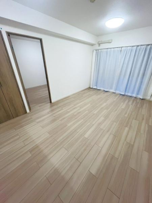 rO@邭Aʂ悭߂₷rOłB