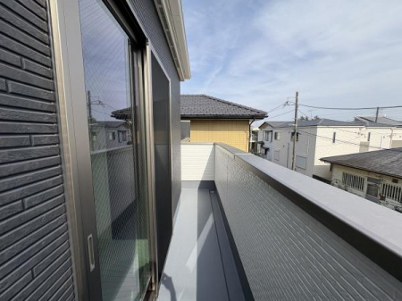 oRj[@-