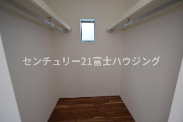 _ސ쌧sh̒ÈˌĂ̎[