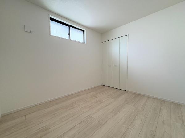 _ސ쌧qsK5ڂ̒ÈˌẲ摜
