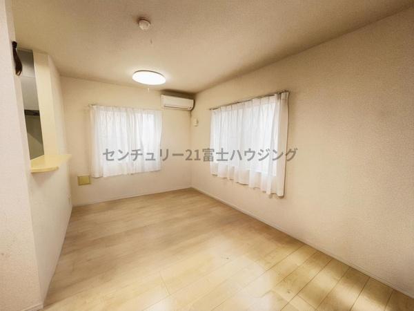 _ސ쌧sl{̒ÈˌẴrO