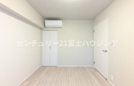 m@5.6