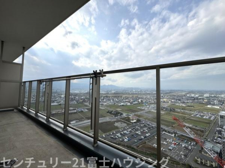 oRj[@-
