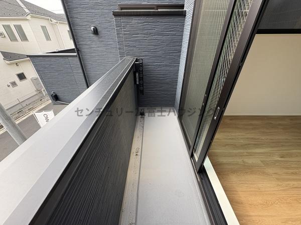 _ސ쌧sh̐VzˌẴoRj[