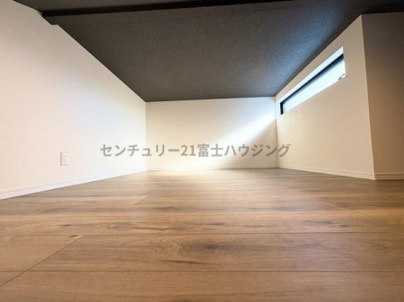 �_�ސ쌧������s���c1���ڂ̐V�z��ˌ��Ă̎��[