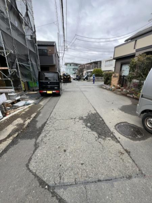 �_�ސ쌧������s���h�̐V�z��ˌ��Ă̑O�ʓ��H�܂ތ��n�ʐ^