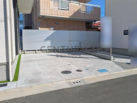 �_�ސ쌧������s�����̐V�z��ˌ��Ă̒��ԏ�