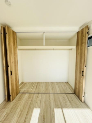 �_�ސ쌧������s�H��1���ڂ̐V�z��ˌ��Ă̎��[