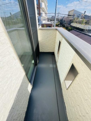 �_�ސ쌧������s�H��1���ڂ̐V�z��ˌ��Ẵo���R�j�[