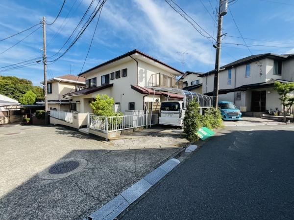 _ސ쌧qsR̓yn̑OʓH܂ތnʐ^