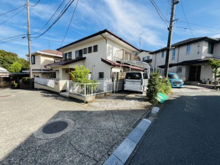 _ސ쌧qsR̓yn̑OʓH܂ތnʐ^