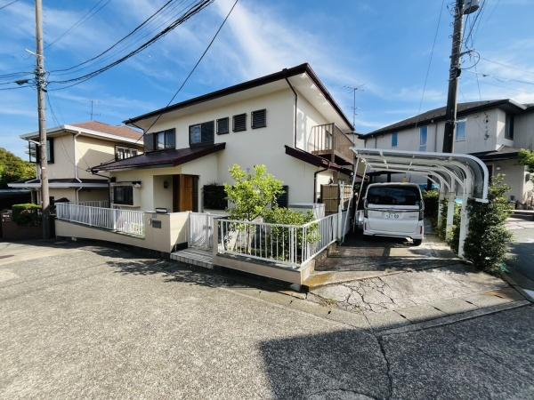 _ސ쌧qsR̓yn̑OʓH܂ތnʐ^