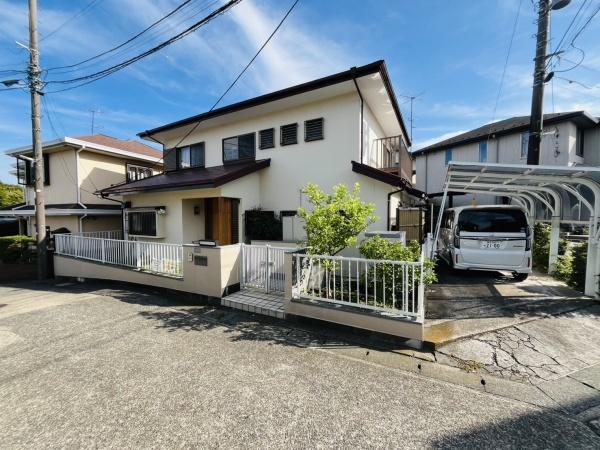 _ސ쌧qsR̓yn̑OʓH܂ތnʐ^