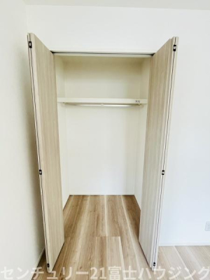 �_�ސ쌧������s����1���ڂ̐V�z��ˌ��Ă̎��[