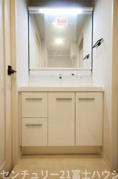 _ސ쌧sb1ڂ̒Ã}V̐ʑEʏ