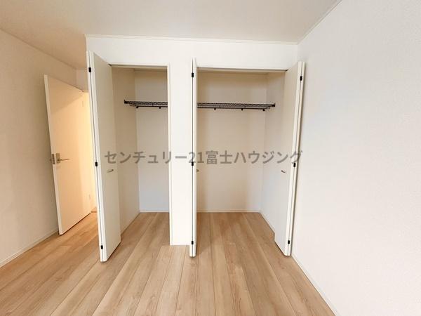 �_�ސ쌧������s����2���ڂ̐V�z��ˌ��Ă̎��[