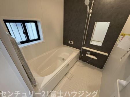 _ސ쌧s2ڂ̐VzˌĂ̗