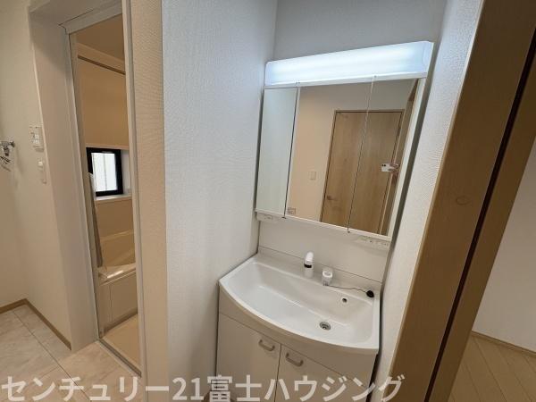 _ސ쌧s2ڂ̐VzˌĂ̐ʑEʏ