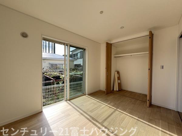 �_�ސ쌧������s����5���ڂ̐V�z��ˌ��Ă̗m��