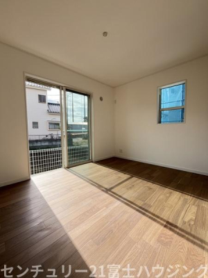 �_�ސ쌧������s����5���ڂ̐V�z��ˌ��Ă̗m��