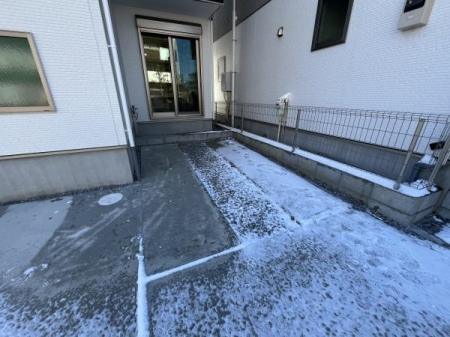 �_�ސ쌧������s���5���ڂ̐V�z��ˌ��Ă̒��ԏ�