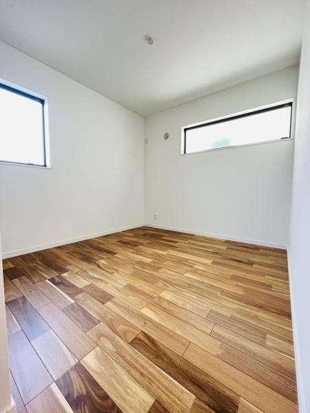 �_�ސ쌧������s�l�{��̐V�z��ˌ��Ă̗m��