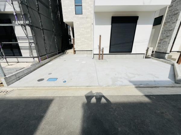 �_�ސ쌧������s�l�{��̐V�z��ˌ��Ă̒��ԏ�