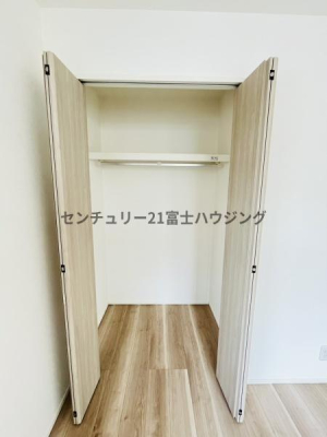 �_�ސ쌧������s����1���ڂ̐V�z��ˌ��Ă̎��[