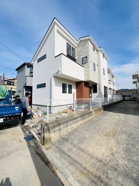 �_�ސ쌧������s�l�{��̐V�z��ˌ��Ă̌��n�O�ώʐ^