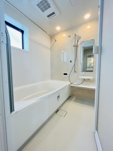 �_�ސ쌧������s�l�{��̐V�z��ˌ��Ă̗���