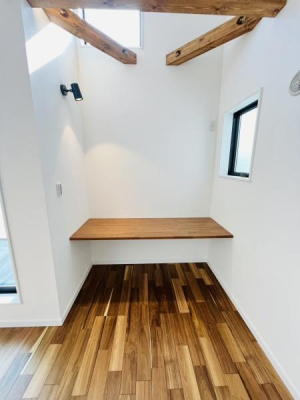 �_�ސ쌧������s�l�{��̐V�z��ˌ��Ă̂��̑�����