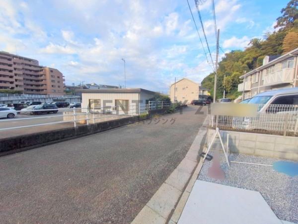 _ސ쌧s2ڂ̐VzˌĂ̑OʓH܂ތnʐ^