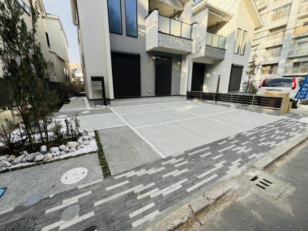 �_�ސ쌧������s�l�{��̐V�z��ˌ��Ă̒��ԏ�