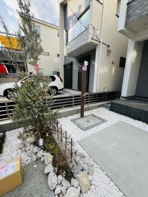 �_�ސ쌧������s�l�{��̐V�z��ˌ��Ă̂��̑����n