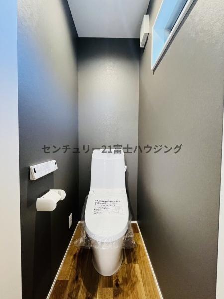 �_�ސ쌧������s�H��1���ڂ̐V�z��ˌ��Ẵg�C��