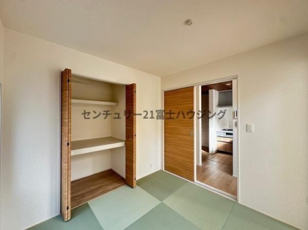 �_�ސ쌧������s�l�{��̐V�z��ˌ��Ẳ摜