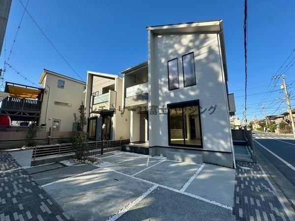 �_�ސ쌧������s�l�{��̐V�z��ˌ��Ẳ摜