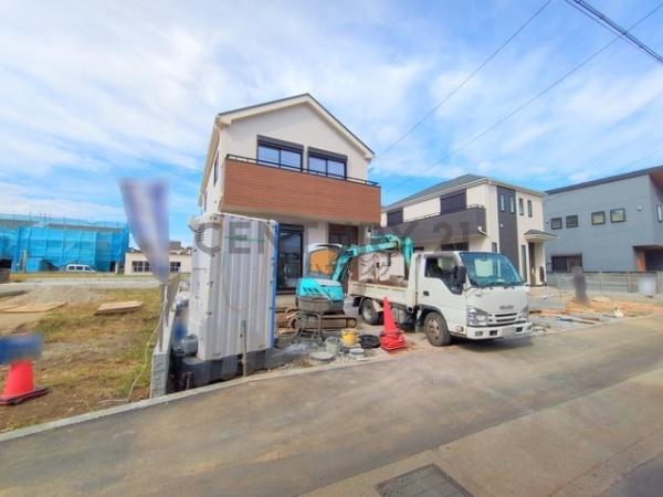 _ސ쌧s2ڂ̐VzˌĂ̑OʓH܂ތnʐ^