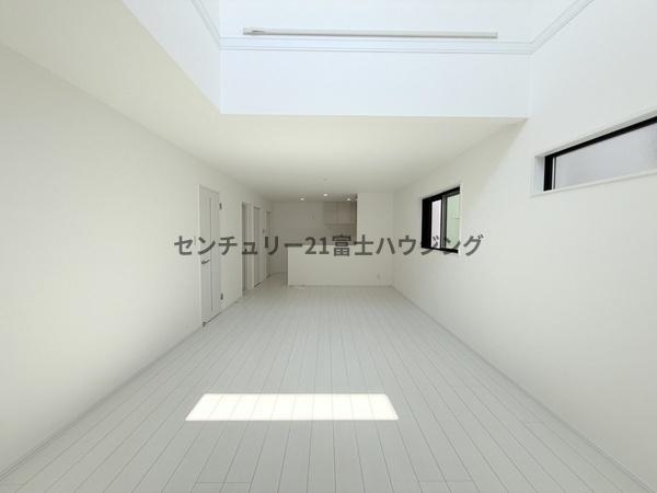 _ސ쌧sғ2ڂ̐VzˌẴrO