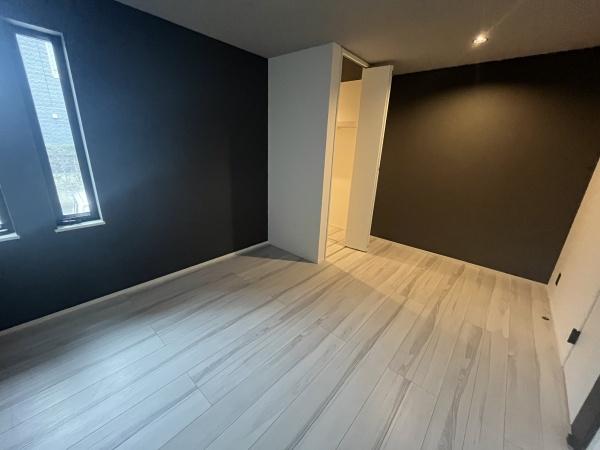 �_�ސ쌧������s������̐V�z��ˌ��Ă̗m��