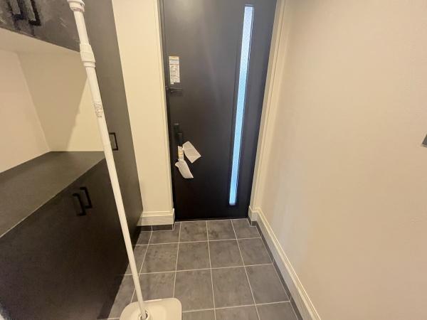 �_�ސ쌧������s������̐V�z��ˌ��Ă̌���