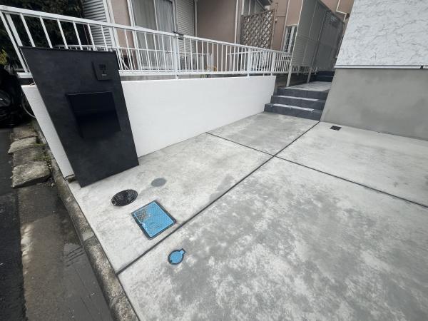 �_�ސ쌧������s������̐V�z��ˌ��Ă̒��ԏ�