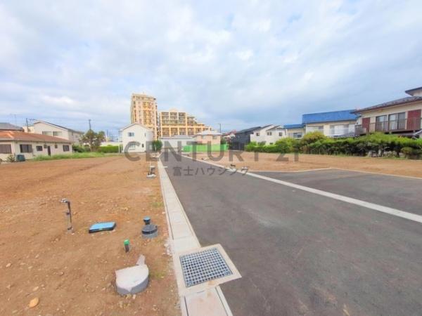 _ސ쌧s{2ڂ̓yn̑OʓH܂ތnʐ^