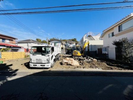 _ސ쌧sА4ڂ̐VzˌĂ̑OʓH܂ތnʐ^