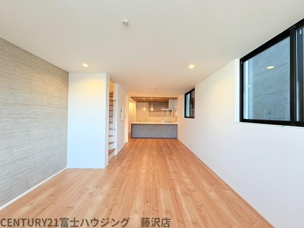 _ސ쌧sԑ򒬂̐VzˌẴrO