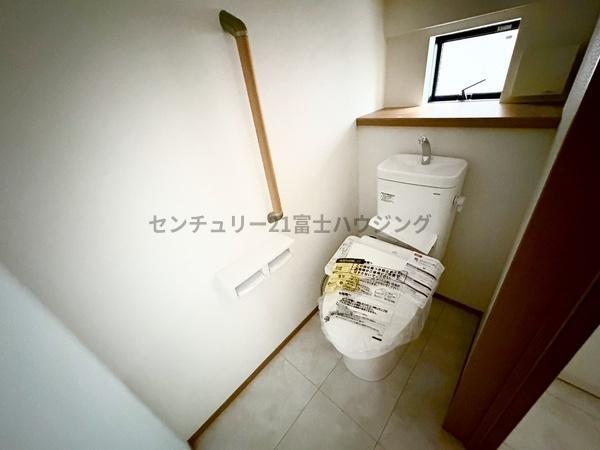 �_�ސ쌧������s���C�ݓ�4���ڂ̐V�z��ˌ��Ẵg�C��