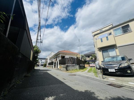 _ސ쌧sh̒ÈˌĂ̑OʓH܂ތnʐ^