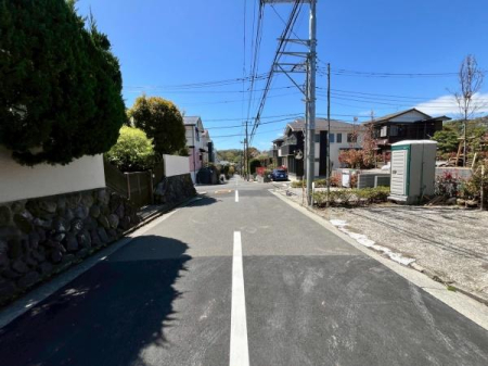 _ސ쌧qsK̐VzˌĂ̑OʓH܂ތnʐ^