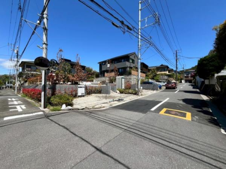 _ސ쌧qsK̐VzˌĂ̑OʓH܂ތnʐ^